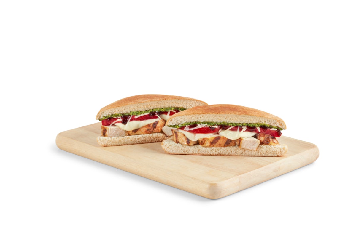 Order CHICKEN CAPRESE food online from Tropical Smoothie Cafe store, Bay Shore on bringmethat.com