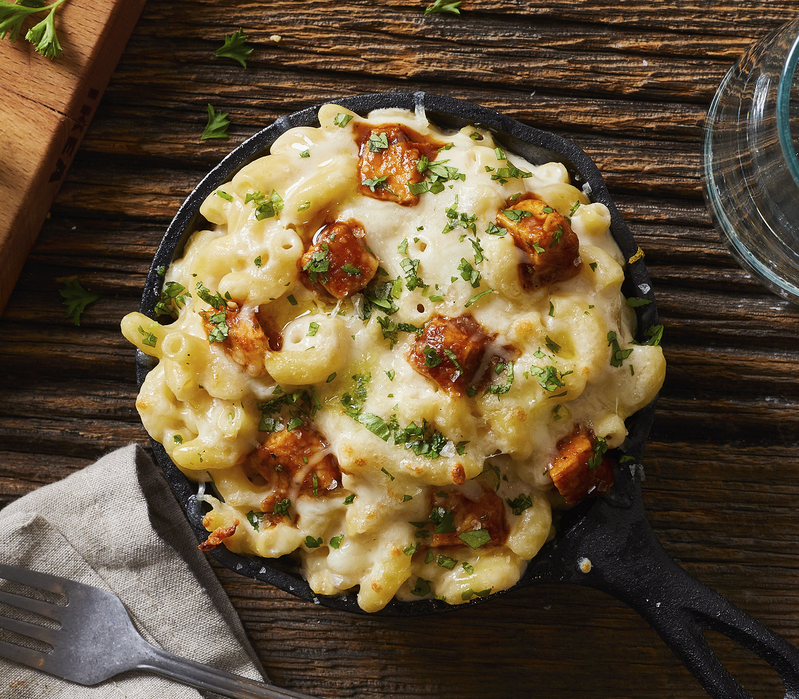 Order BBQ Chicken Mac and Cheese food online from Macology store, Queens on bringmethat.com