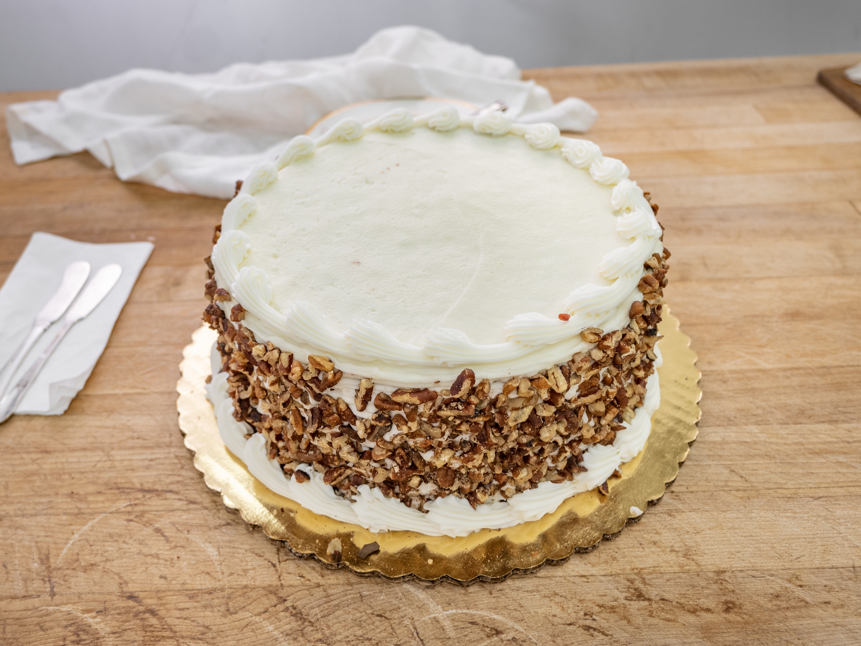 Carrot with Nuts Cake
