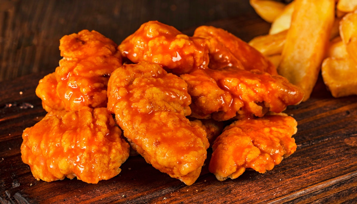 Order BONELESS WINGS food online from Bear's Big Burgers and Wings store, Jupiter on bringmethat.com