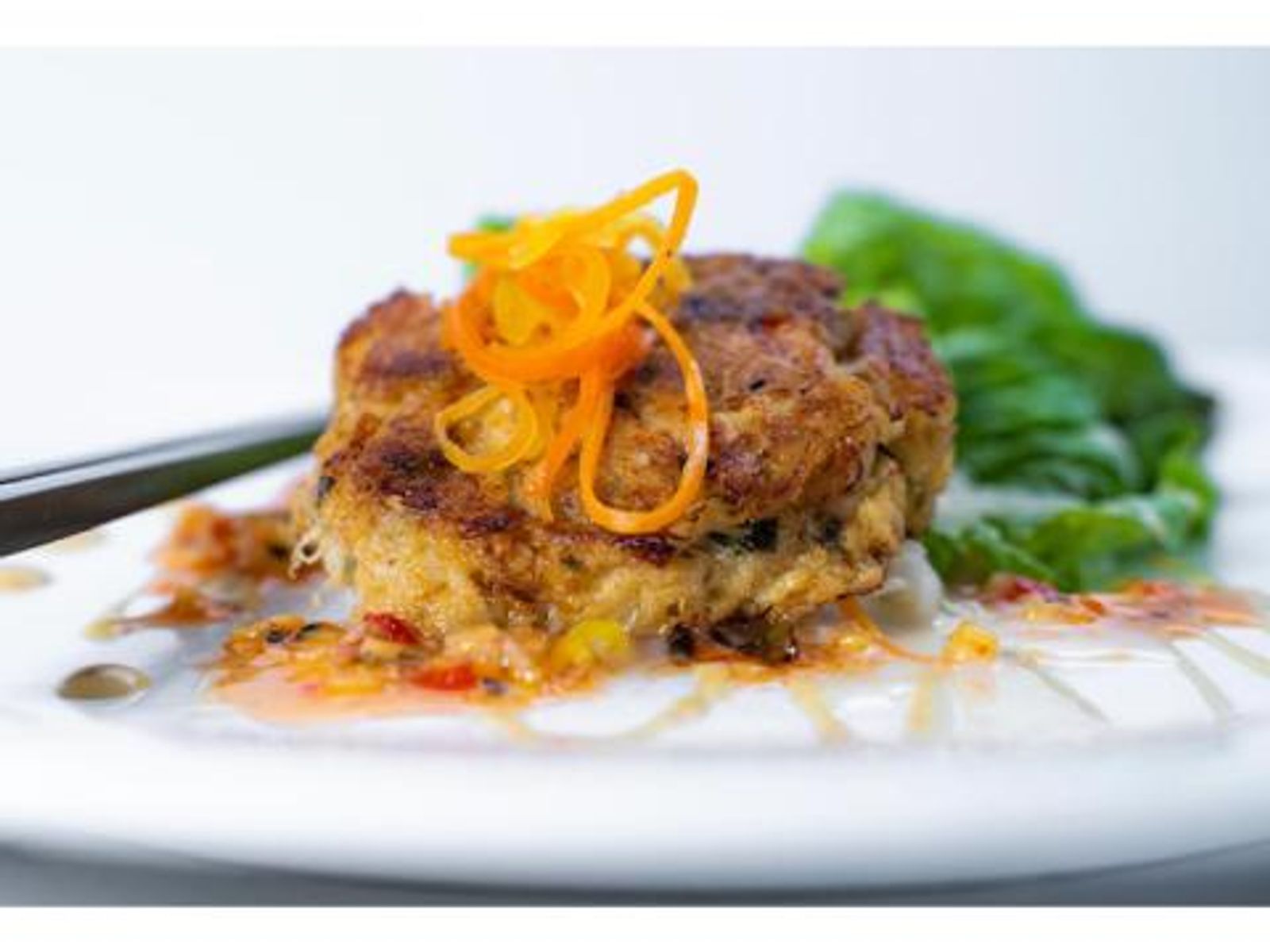 Order Thai Crab Cakes food online from Takumi Hibachi Sushi & Lounge store, Bay Shore on bringmethat.com