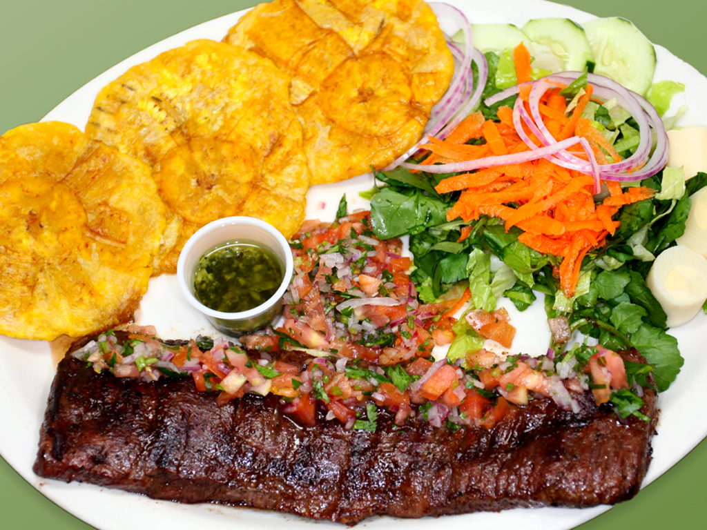 Order 72. Entraña al Chupiniki con Pico de Gallo food online from Cositas Ricas Corp store, Queens on bringmethat.com