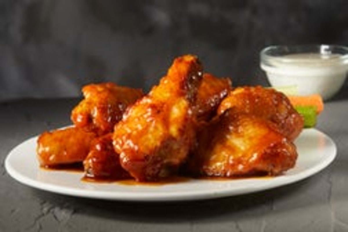 Order Honey Garlic Wings  food online from Wing Squad store, Austin on bringmethat.com