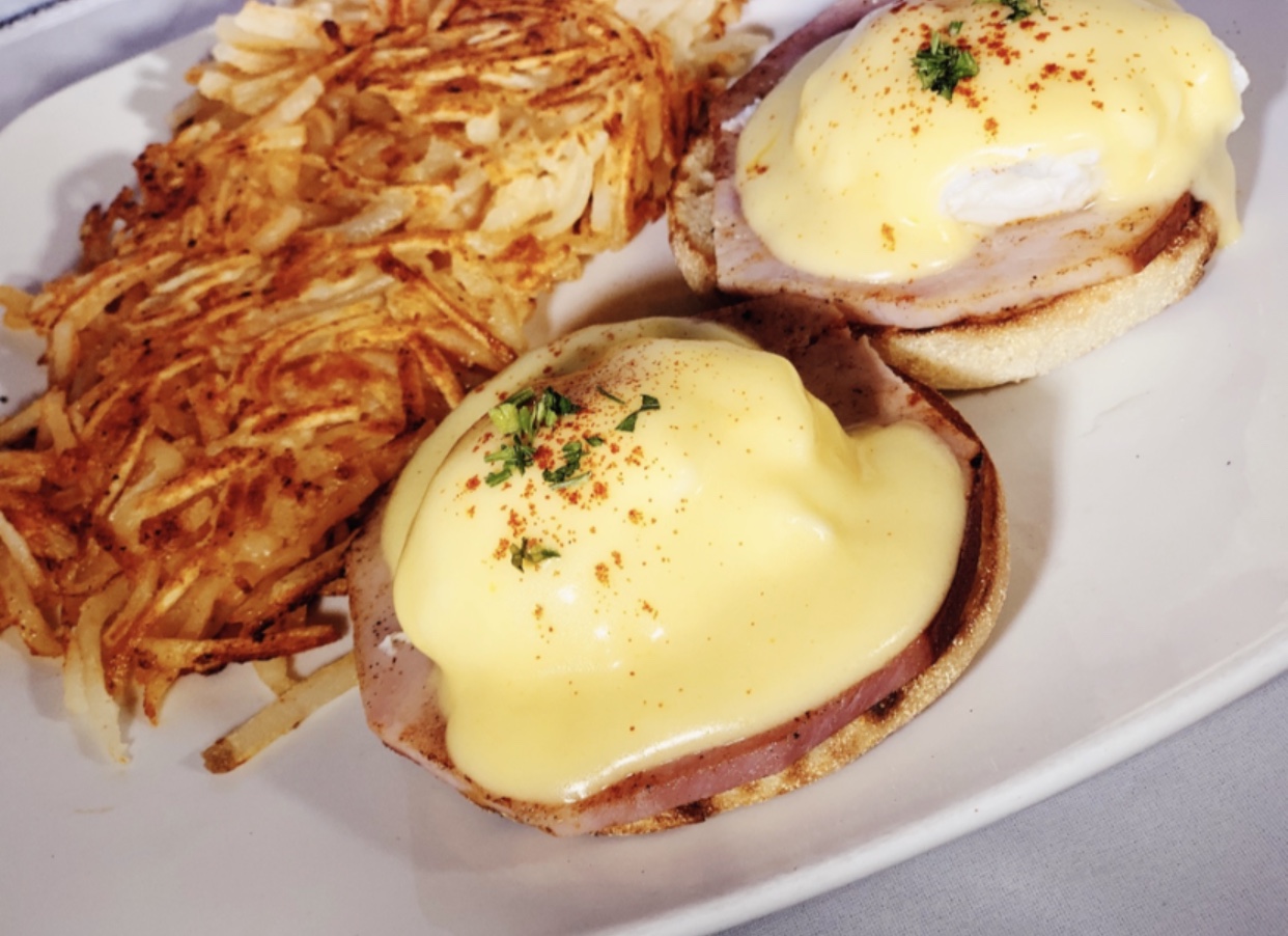 Order Classic Eggs Benedict food online from Stacks store, Tinley Park on bringmethat.com