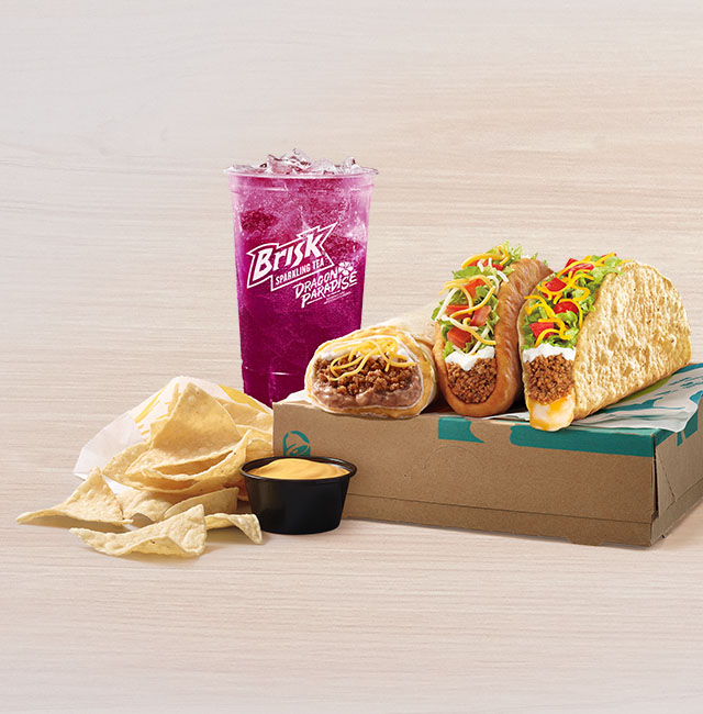 Order Deluxe Cravings Box food online from Taco Bell store, Proctorville on bringmethat.com