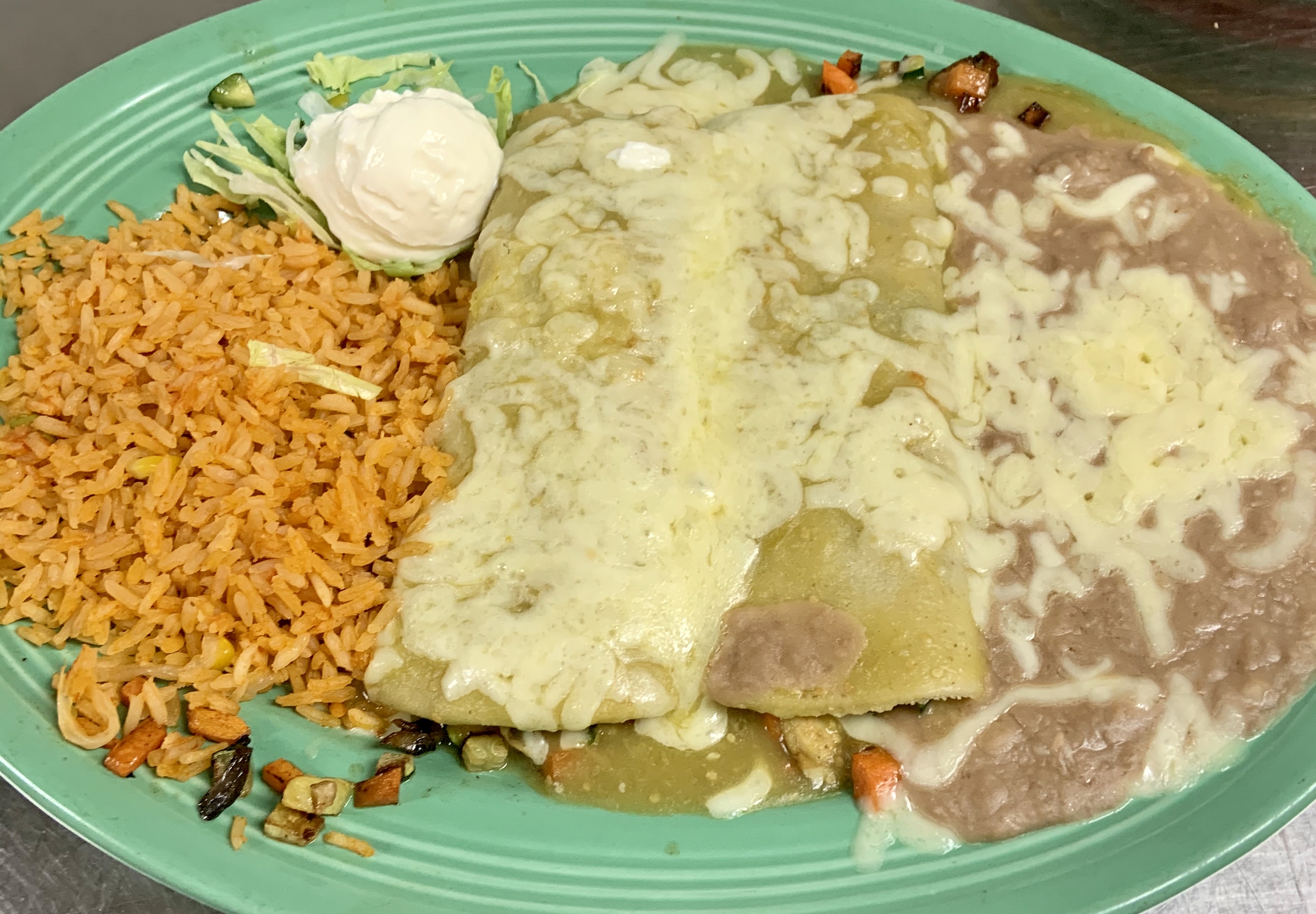 Order Spinach Enchilada Combo food online from Pepe's Mexican Food store, Montrose on bringmethat.com