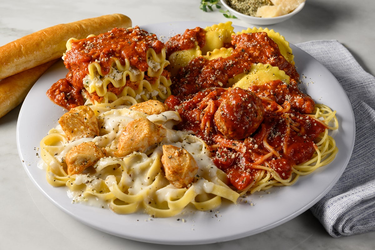 Order Grand Sampler food online from Fazoli store, Atlanta on bringmethat.com