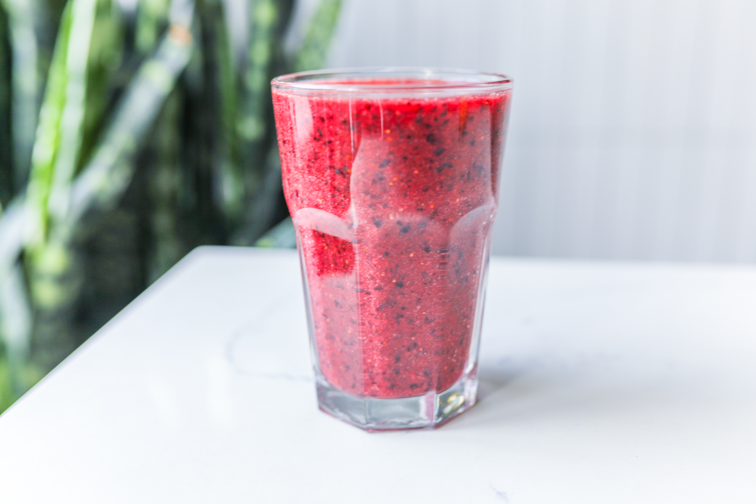 Order Berry Smoothie (Organic) food online from Vida store, New York on bringmethat.com