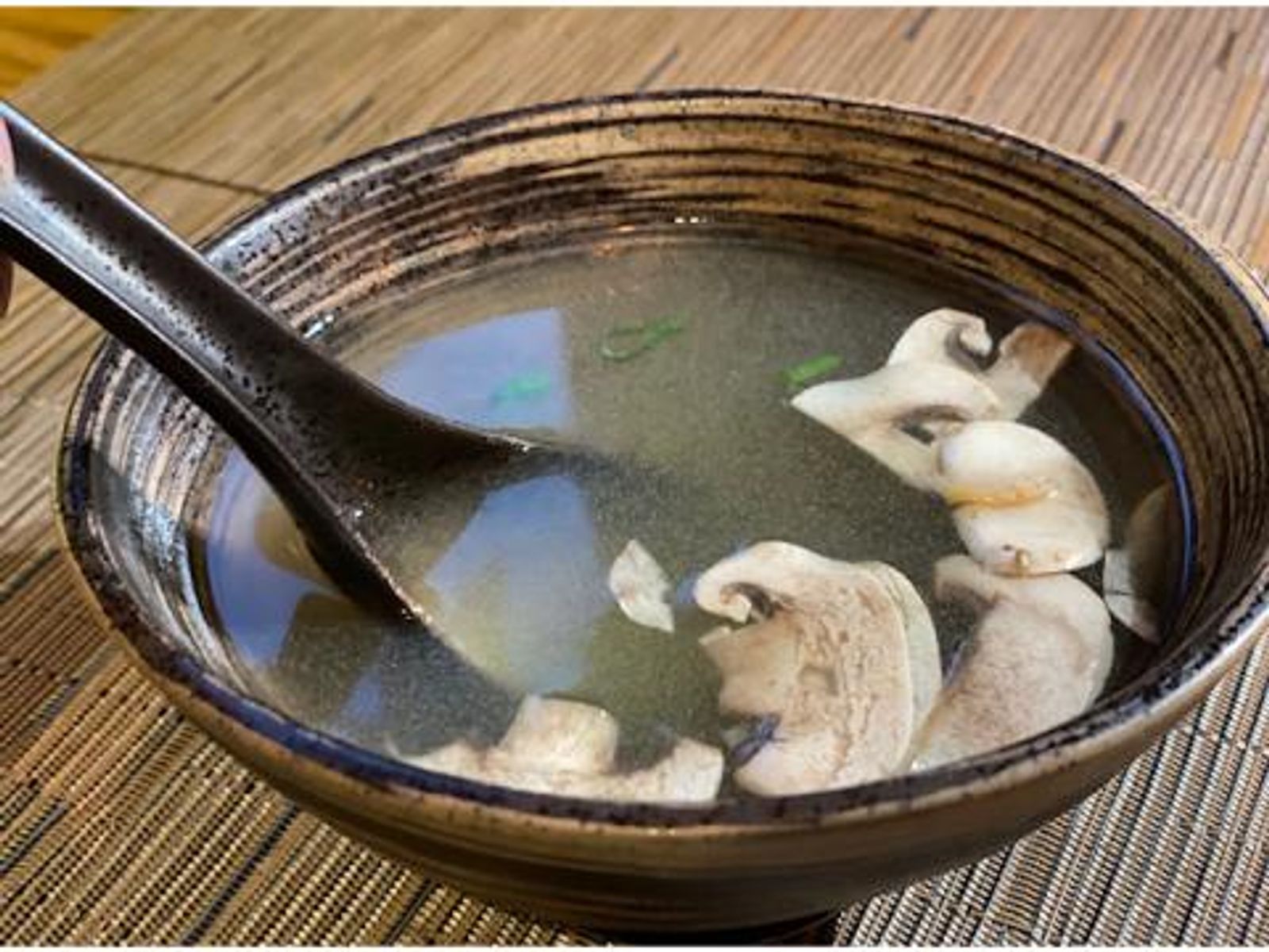 Order Japanese Clear Soup food online from Takumi Hibachi Sushi & Lounge store, Bay Shore on bringmethat.com