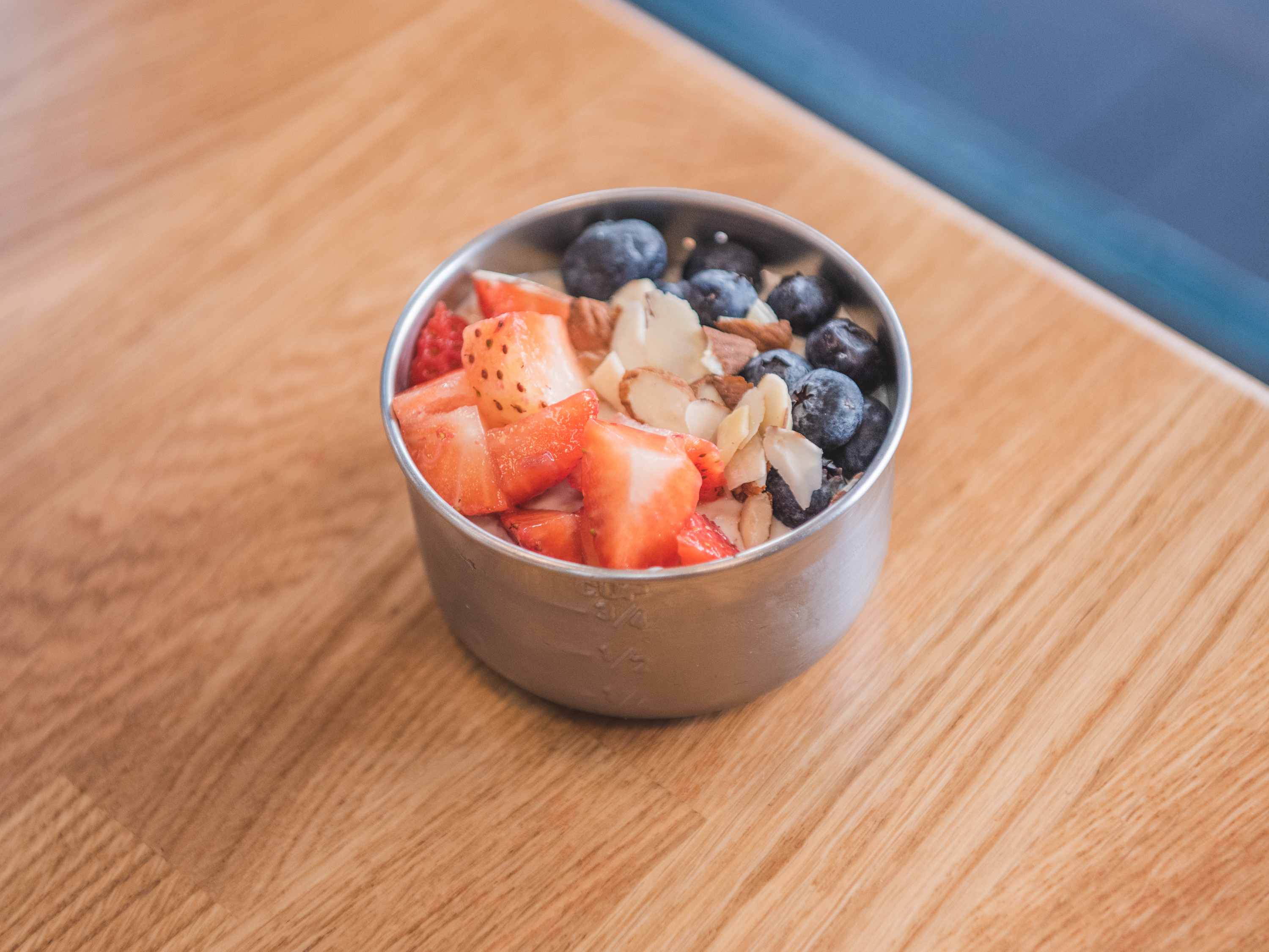 Order Overnight Oatmeal food online from Eatgud Cafe store, Los Angeles on bringmethat.com