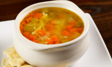 Order Chicken Noodle food online from Circle Tavern store, Elmwood Park on bringmethat.com
