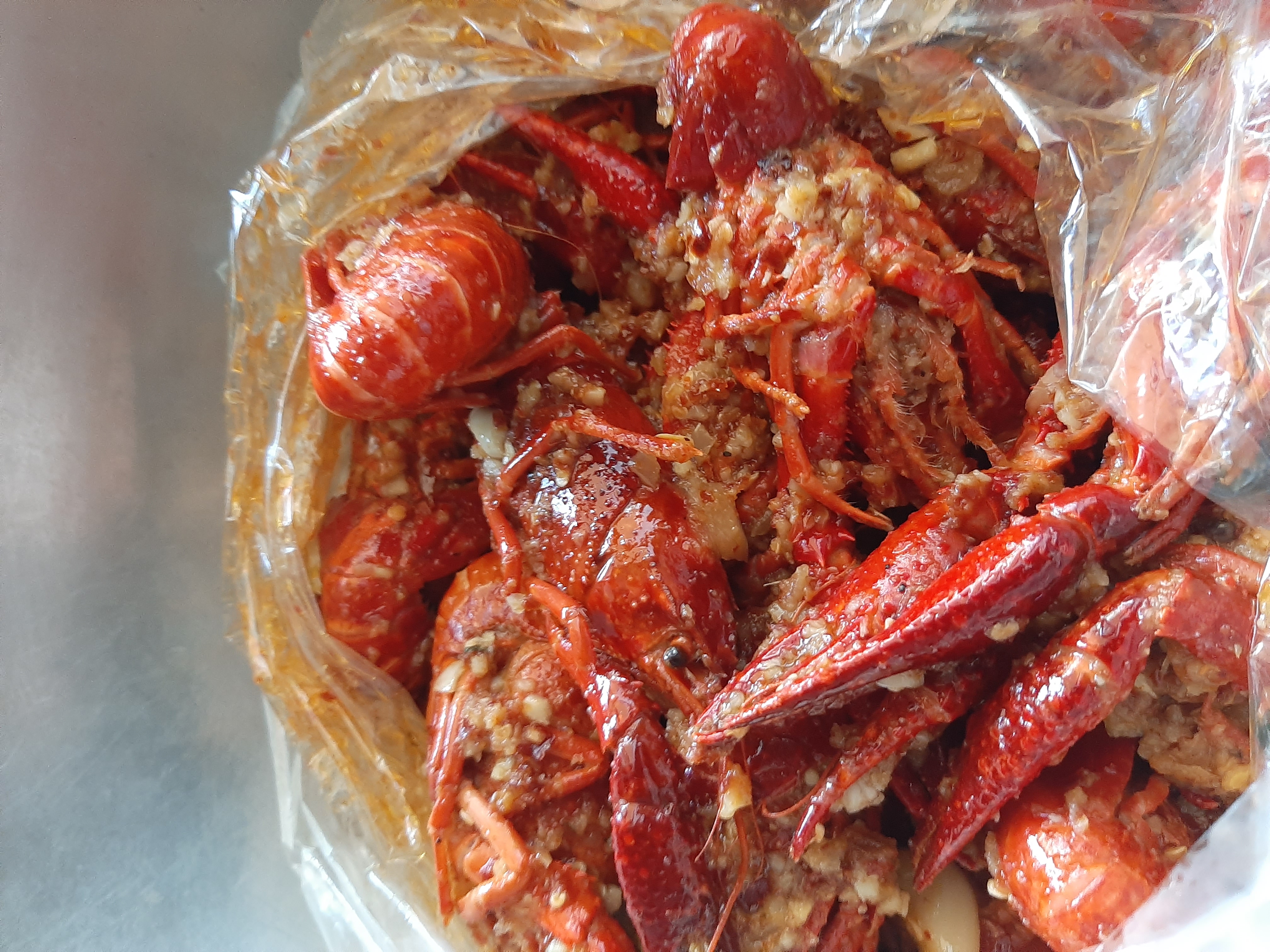 Order Frozen Crawfish Boiled (2 lbs) food online from Em Kajun Asian Cuisine store, Haltom City on bringmethat.com