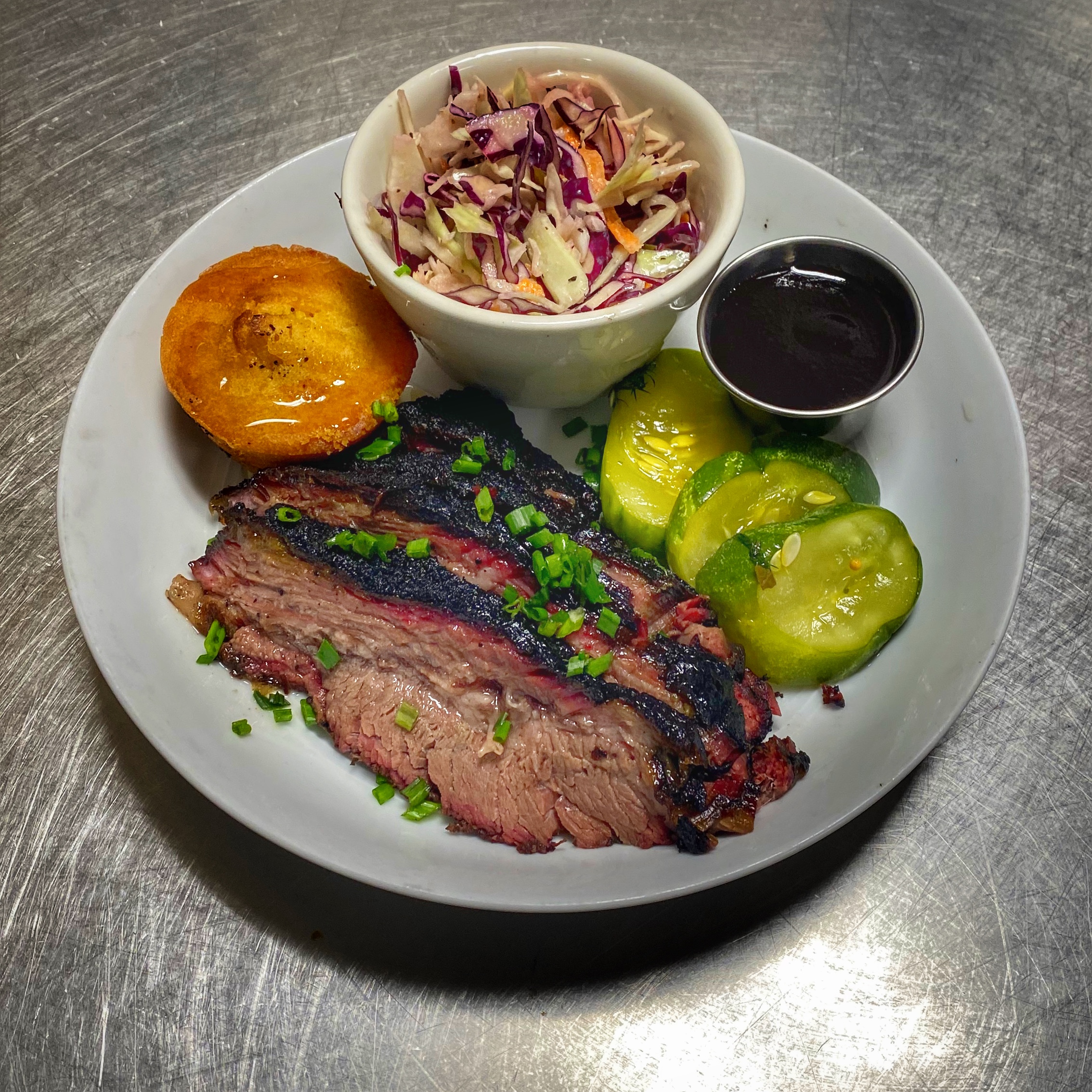 Order Brisket Plate food online from Great Northern Bbq store, Providence on bringmethat.com