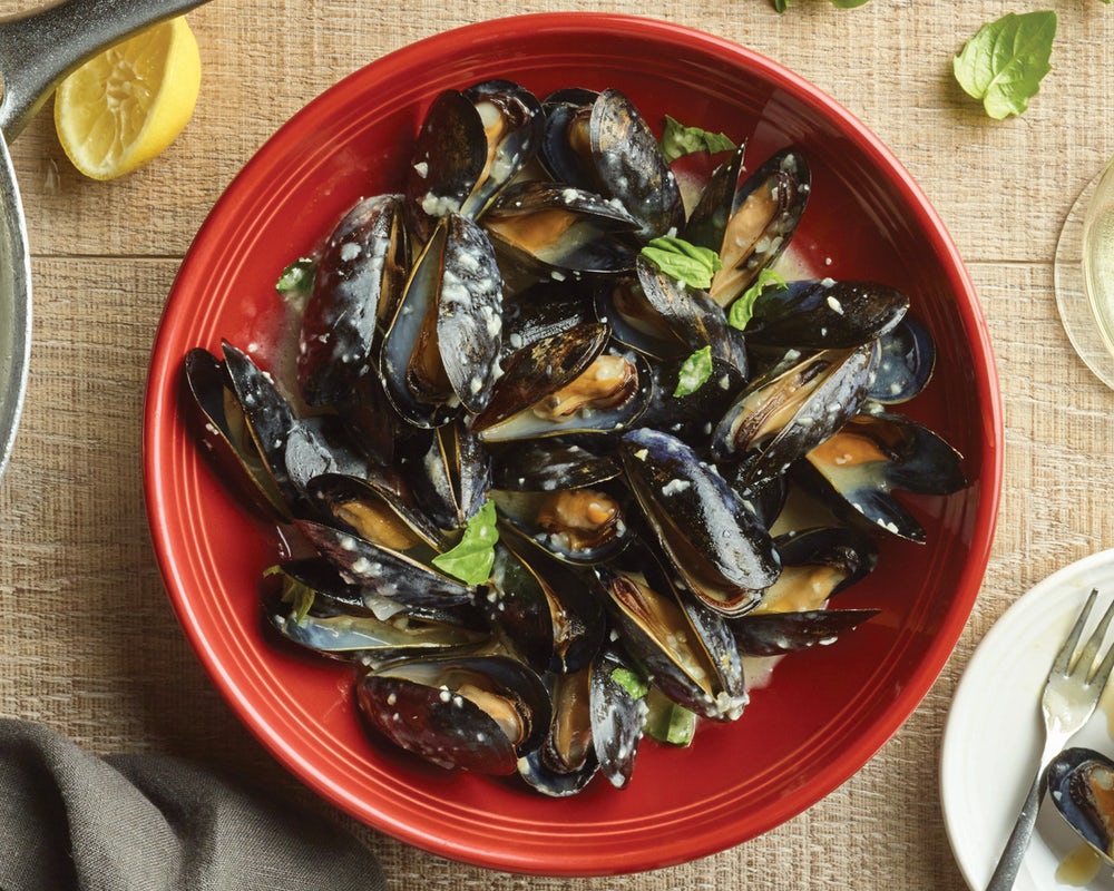 Order Cozze in Bianco food online from Carrabba's Italian Grill store, Murrells Inlet on bringmethat.com