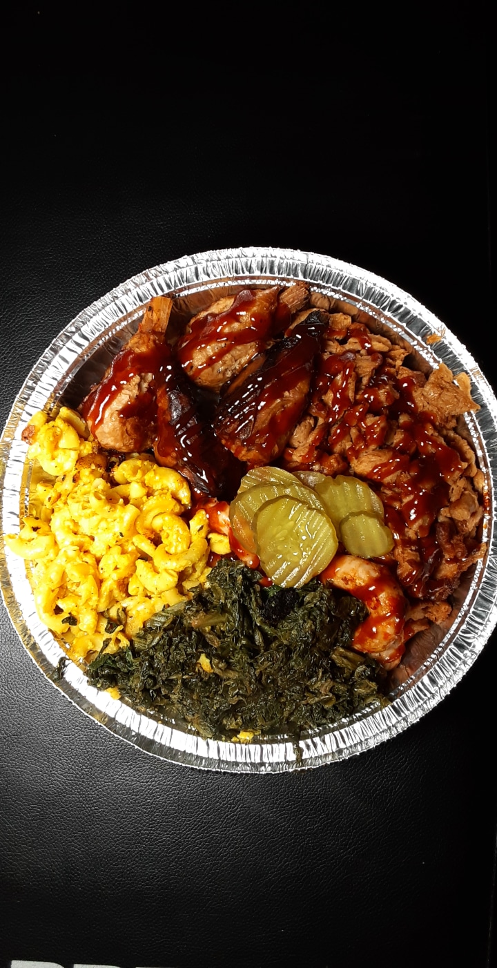 Order Smoky BBQ Platter food online from Leaf Over Beef store, Long Beach on bringmethat.com