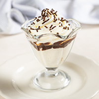 Order Hot Fudge Sundae food online from Hof Hut store, Long Beach on bringmethat.com
