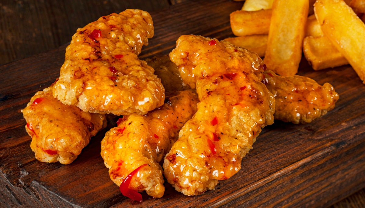 Order CHICKEN TENDERS food online from Bear's Big Burgers and Wings store, Jupiter on bringmethat.com