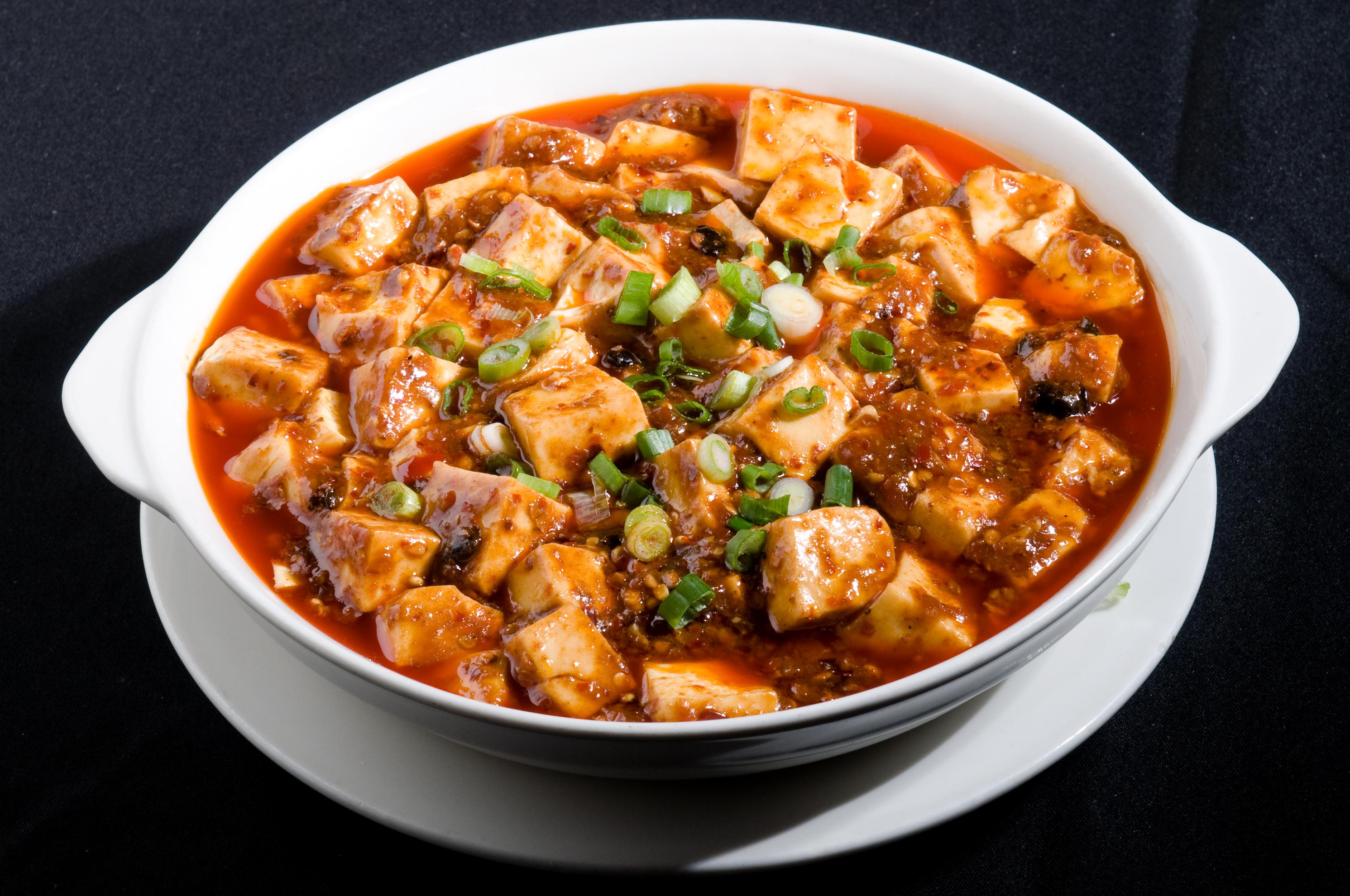 Order L1. Ma Po Tofu Lunch Special food online from Shu Han Ju Chinese Restaurant store, New York on bringmethat.com