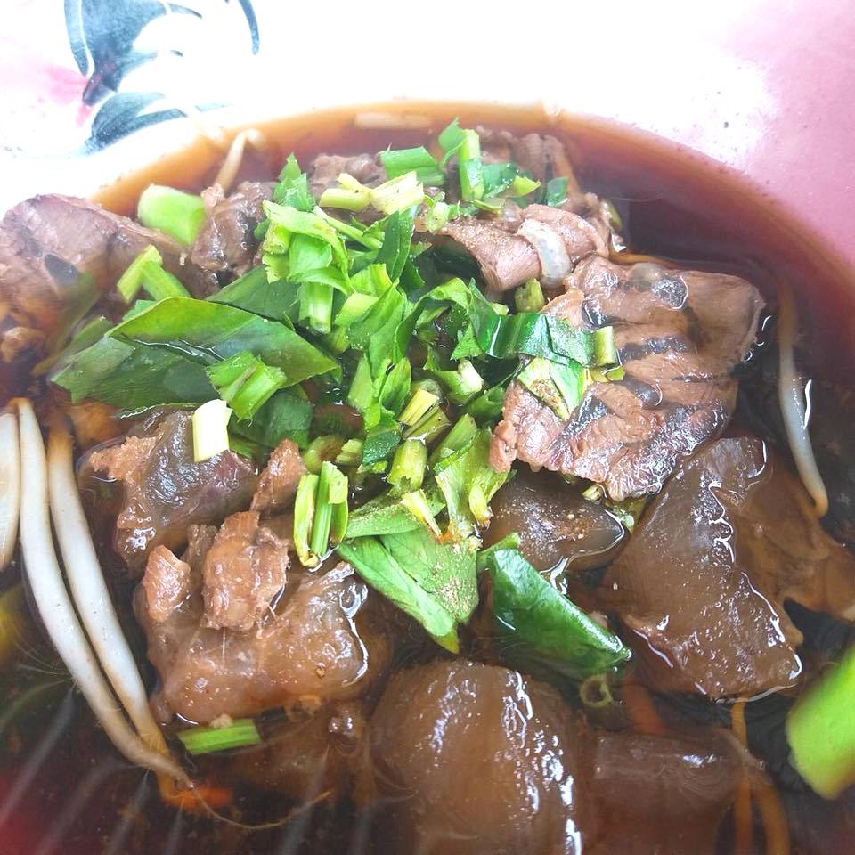 Order Beef Stew Noodle Soup food online from Pad Thai store, Quincy on bringmethat.com