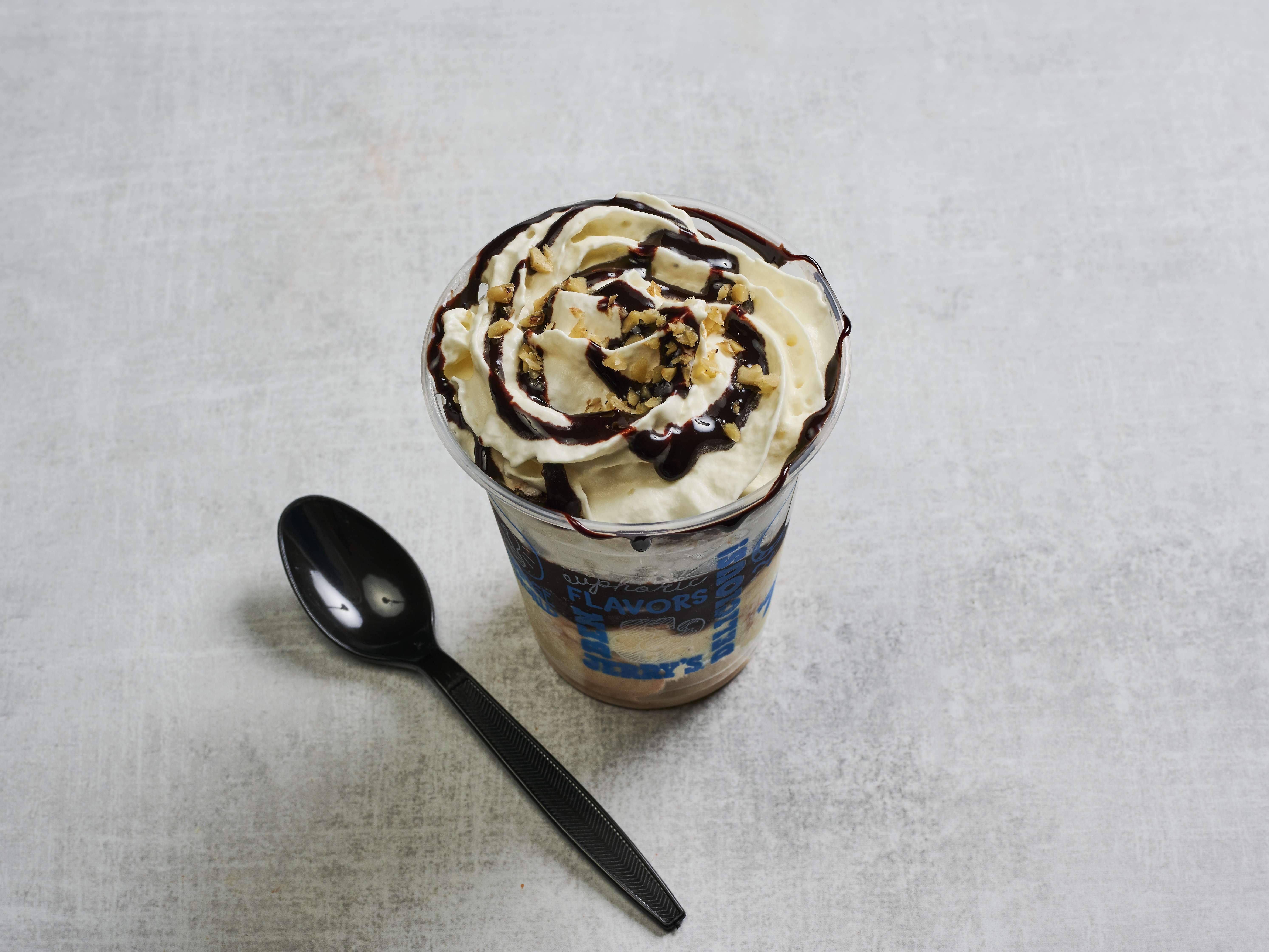 Order Hot Fudge Sundae food online from Ben & Jerry store, Long Beach on bringmethat.com