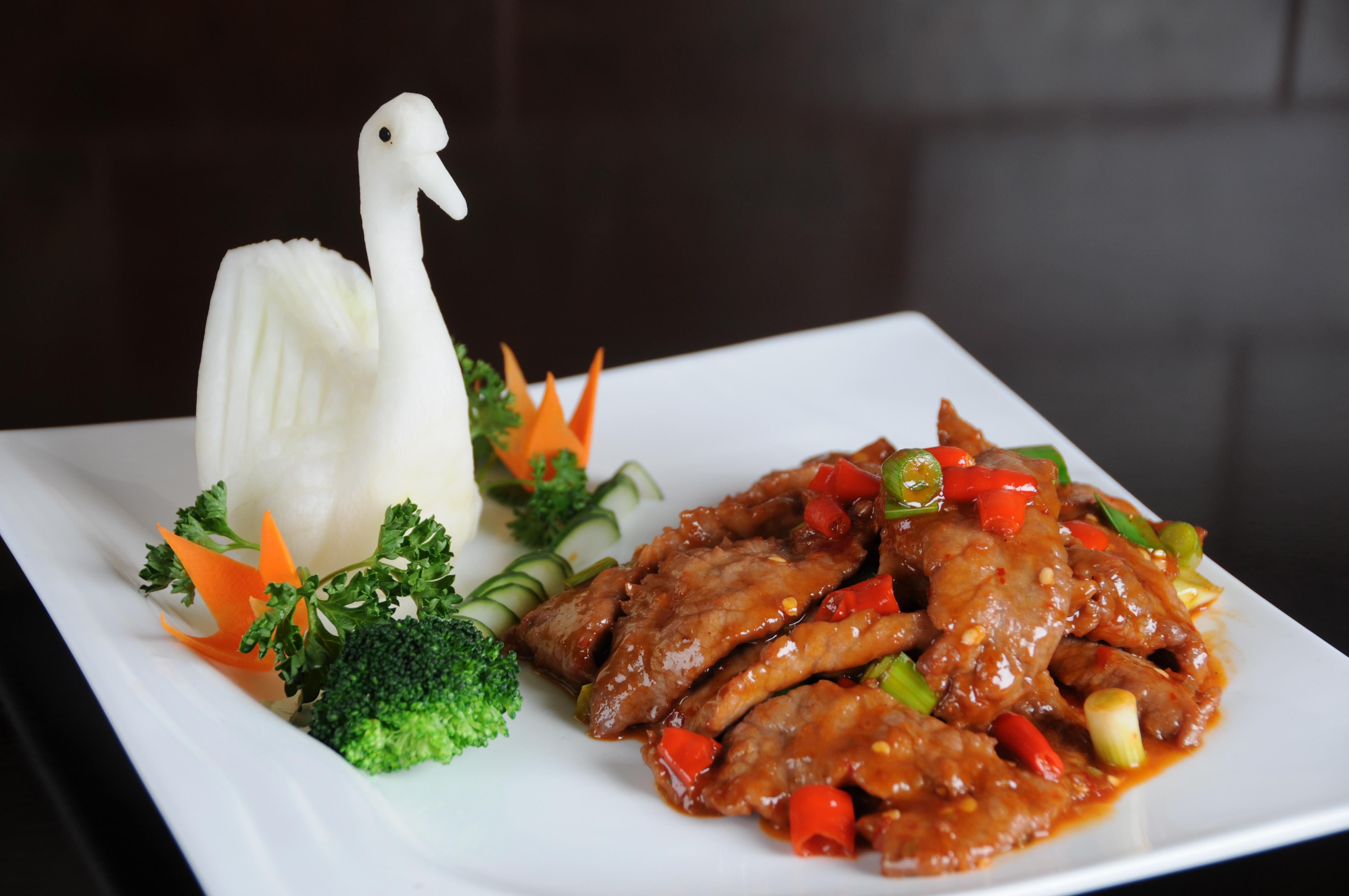 Order E3. Beef with Orange Flavor food online from Shu Han Ju Chinese Restaurant store, New York on bringmethat.com