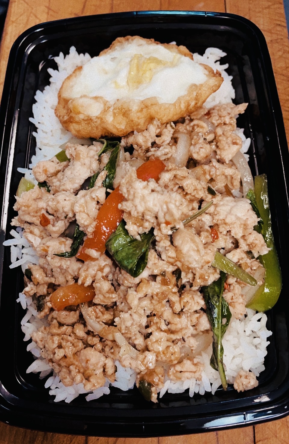 Order Ground Chicken Basil Over Rice food online from Lum Dee Thai Cuisine store, Brooklyn on bringmethat.com