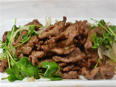 Order 72. Xinjiang-Style Sauteed Beef food online from Sze Chuan Cuisine store, Chicago on bringmethat.com
