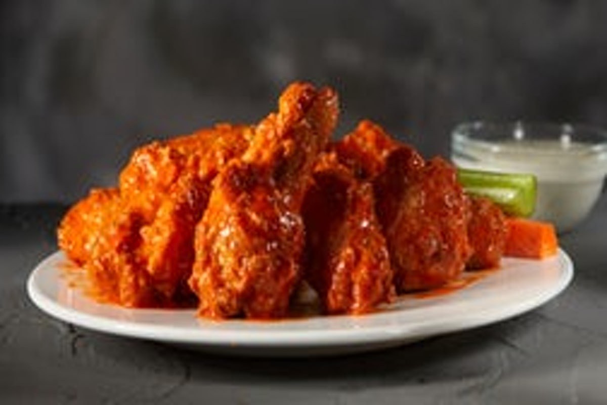 Order Buffalo Wings food online from Wing Squad store, Austin on bringmethat.com