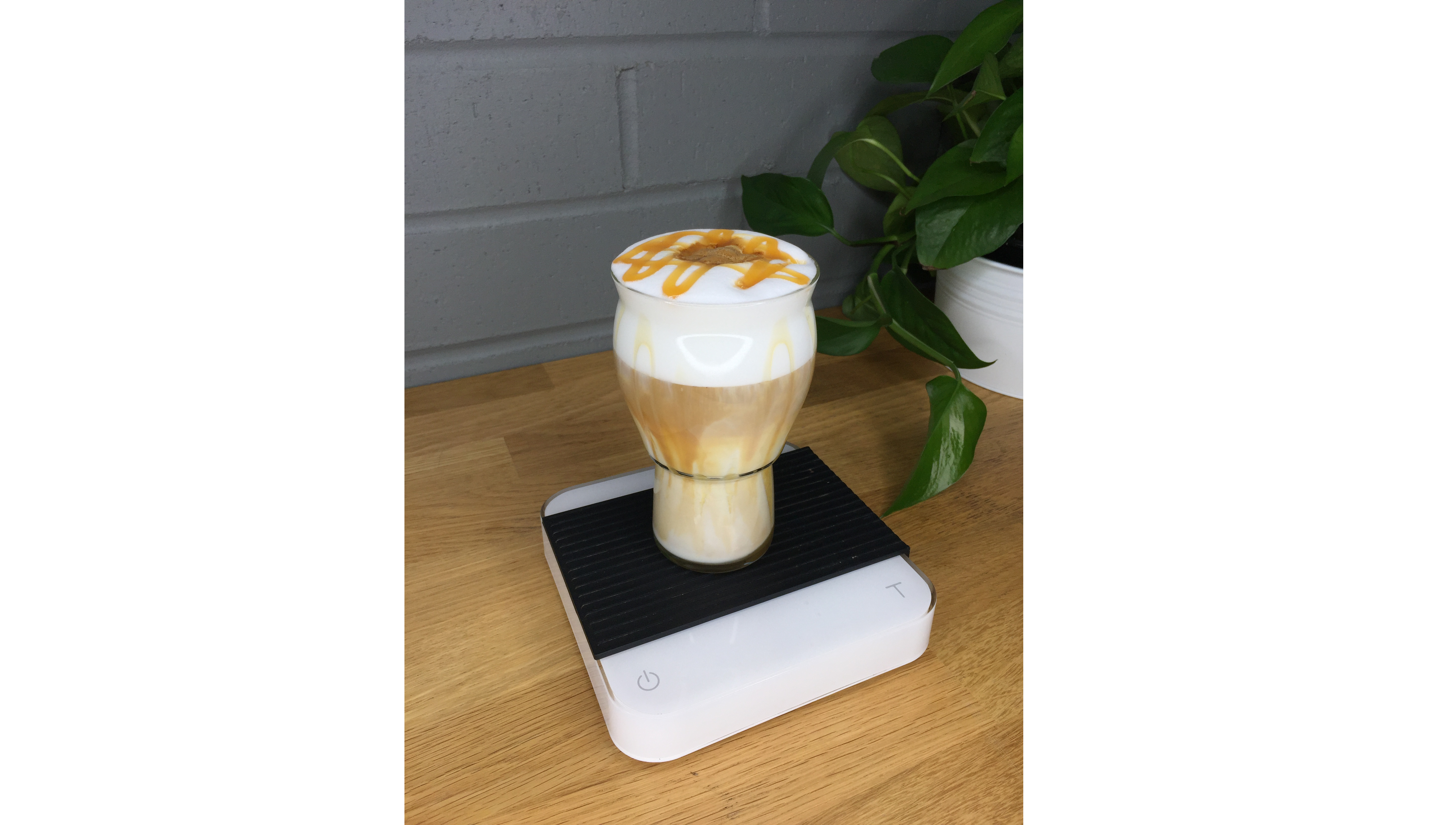 Order Caramel Macchiato food online from Mountain Grounds store, Martinez on bringmethat.com