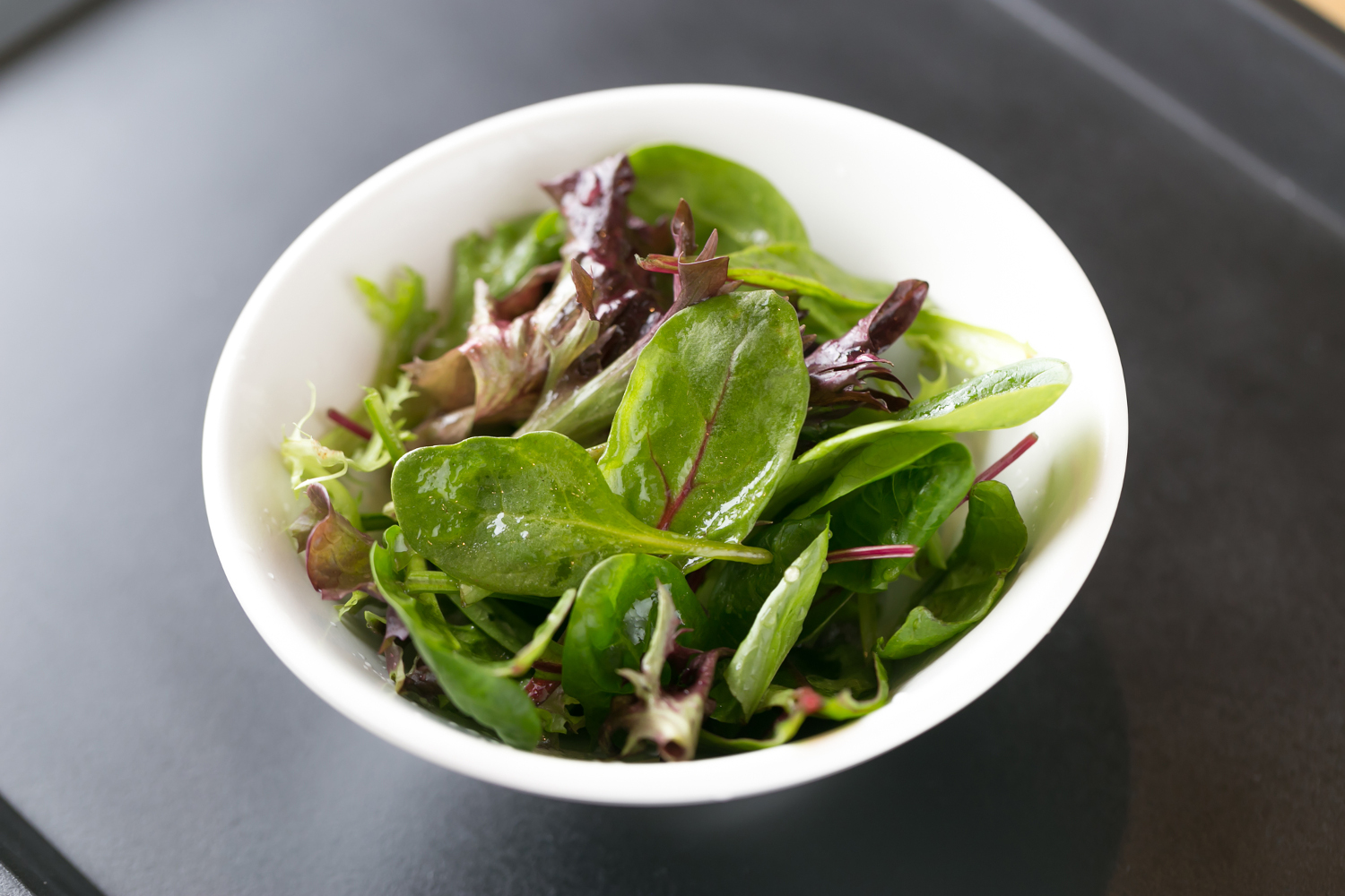 Order Green Salad food online from Umai ramen store, Henderson on bringmethat.com