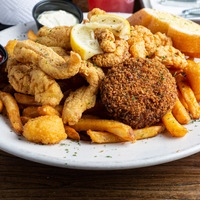 Order Combo Basket food online from Boil Seafood House store, New Orleans on bringmethat.com